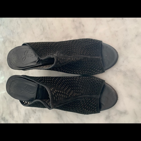 JOIE Suede leather perforated slip on mules black - Picture 2 of 5